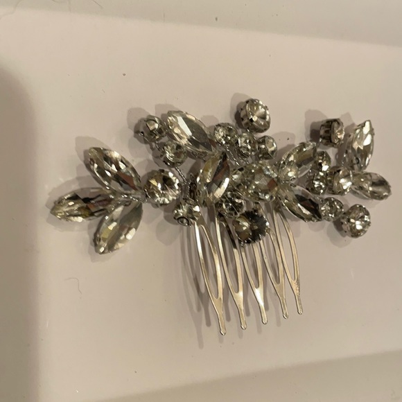 Accessories - Catery crystal bride/wedding hair comb w/ clear rhinestones